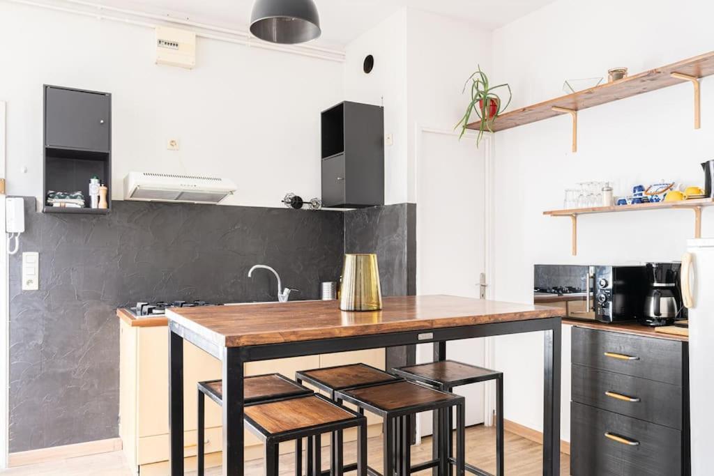 Appartamento Le Charmant Hello Palois-T2-Wifi Pau Esterno foto