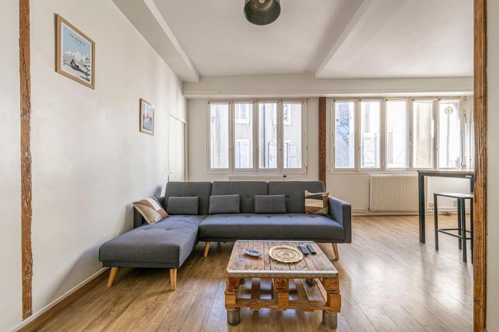 Appartamento Le Charmant Hello Palois-T2-Wifi Pau Esterno foto